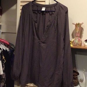 Gray V- neck, full sleeve blouse . Size 1X